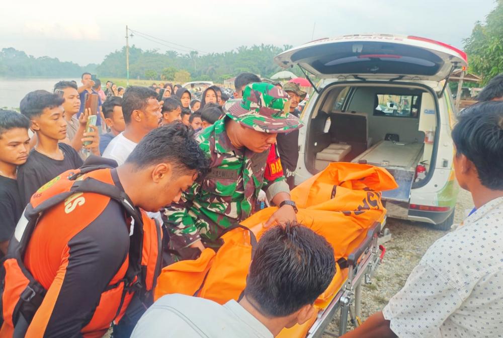 korban-tenggelam-di-sungai-kampar-berhasil-ditemukan-tim-sar-gabungan