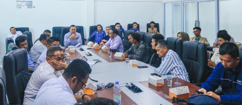 pemko-pekanbaru-percepat-penataan-kabel-fiber-optik-prioritaskan-jaringan-berizin